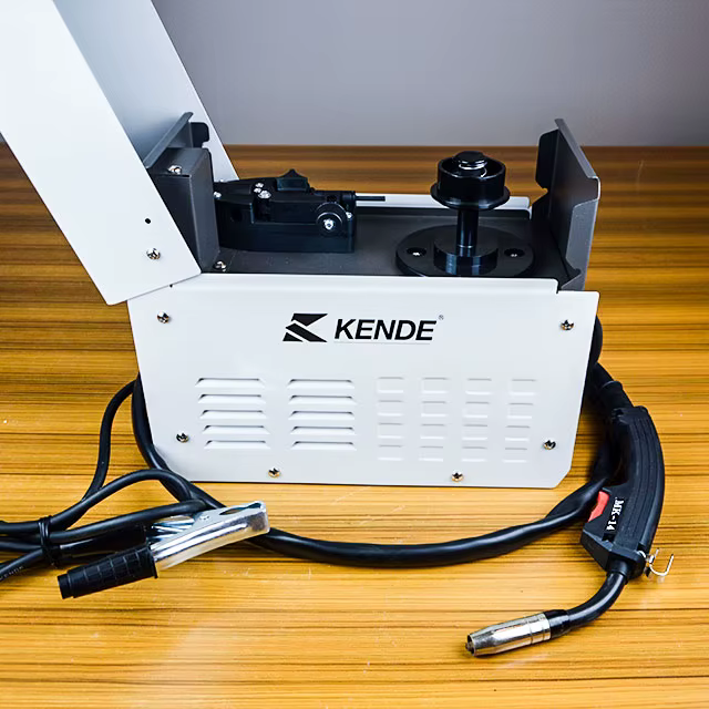 IGBT Inverter 0.6MM 0.8MM ROD MINI Flux MIG Welder Welding Machine Machinery Gasless MIG FC 120 — image 6