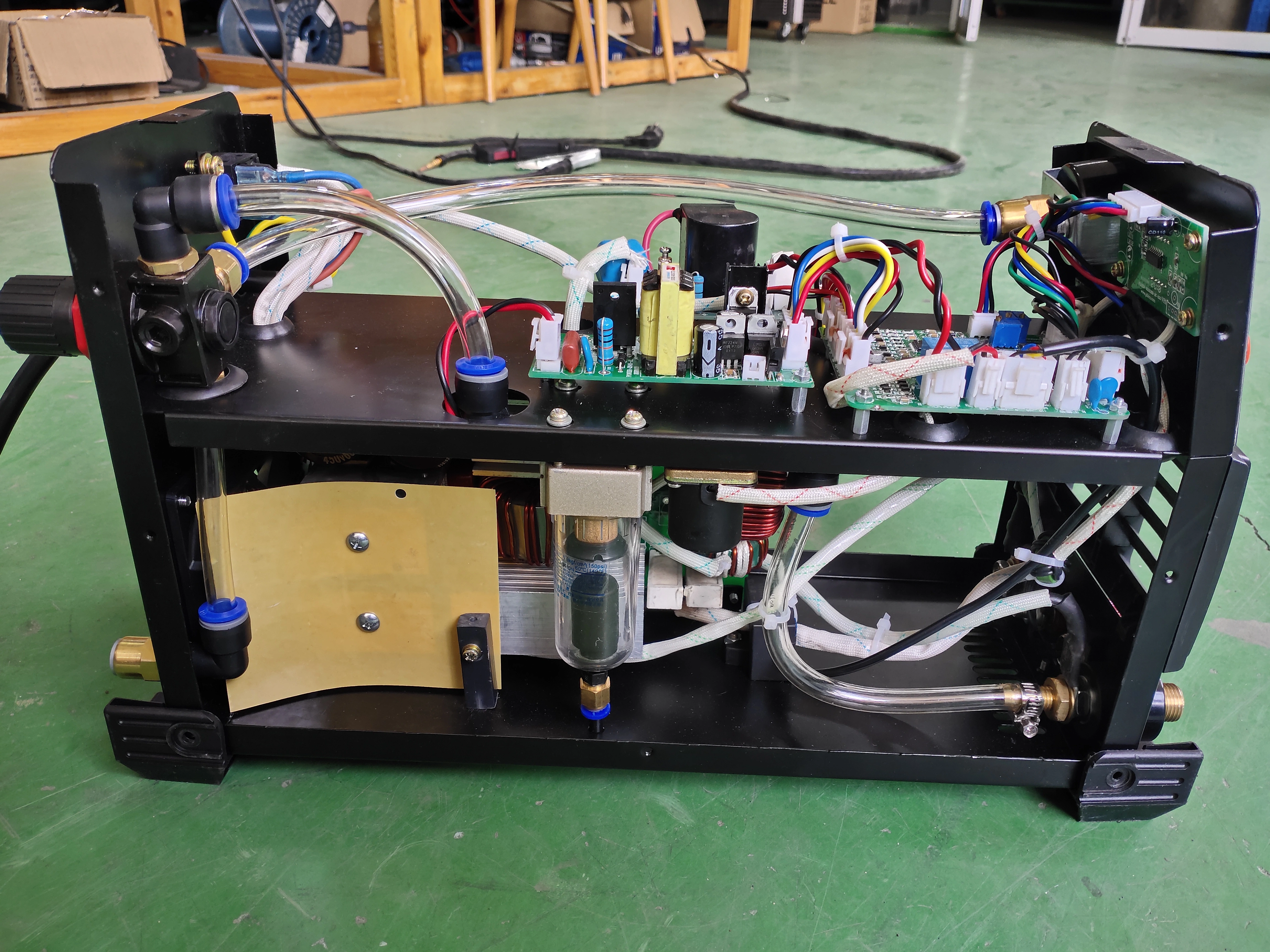 New Air Plasma Cutting Machine Portable Inverter 6.6kW 5-10mm Thickness Pilot Arc Function Double Voltage 110/220V — image 4
