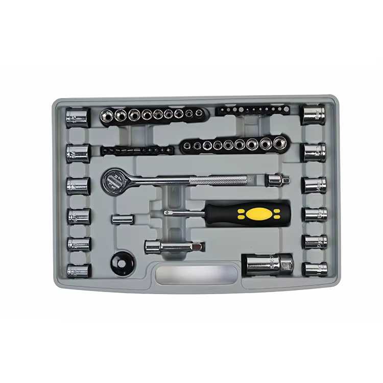 229 105piece 4-Drawer Chest Mixed Tool Set General Home Auto Repair Tools Toolbox Storage Case with Drawer — image 3