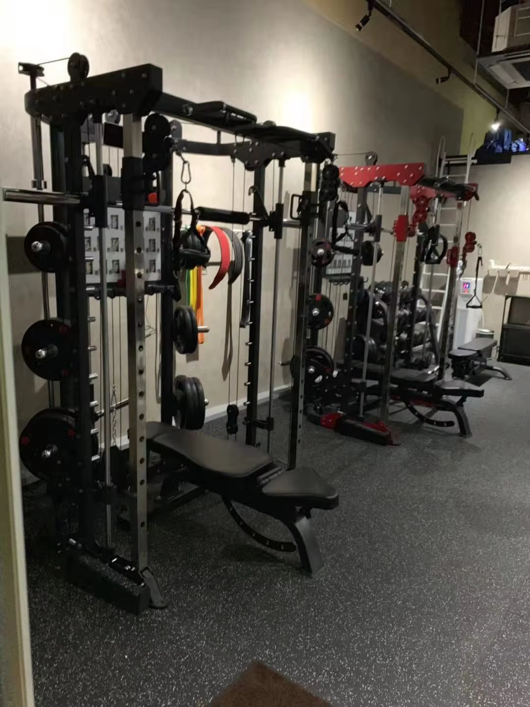 XR1001 Squat Rack Power Rack  Multi-Functional Fitness Equipment Hot Sale Gym Workout Machine Factory Directly Supplied — image 4