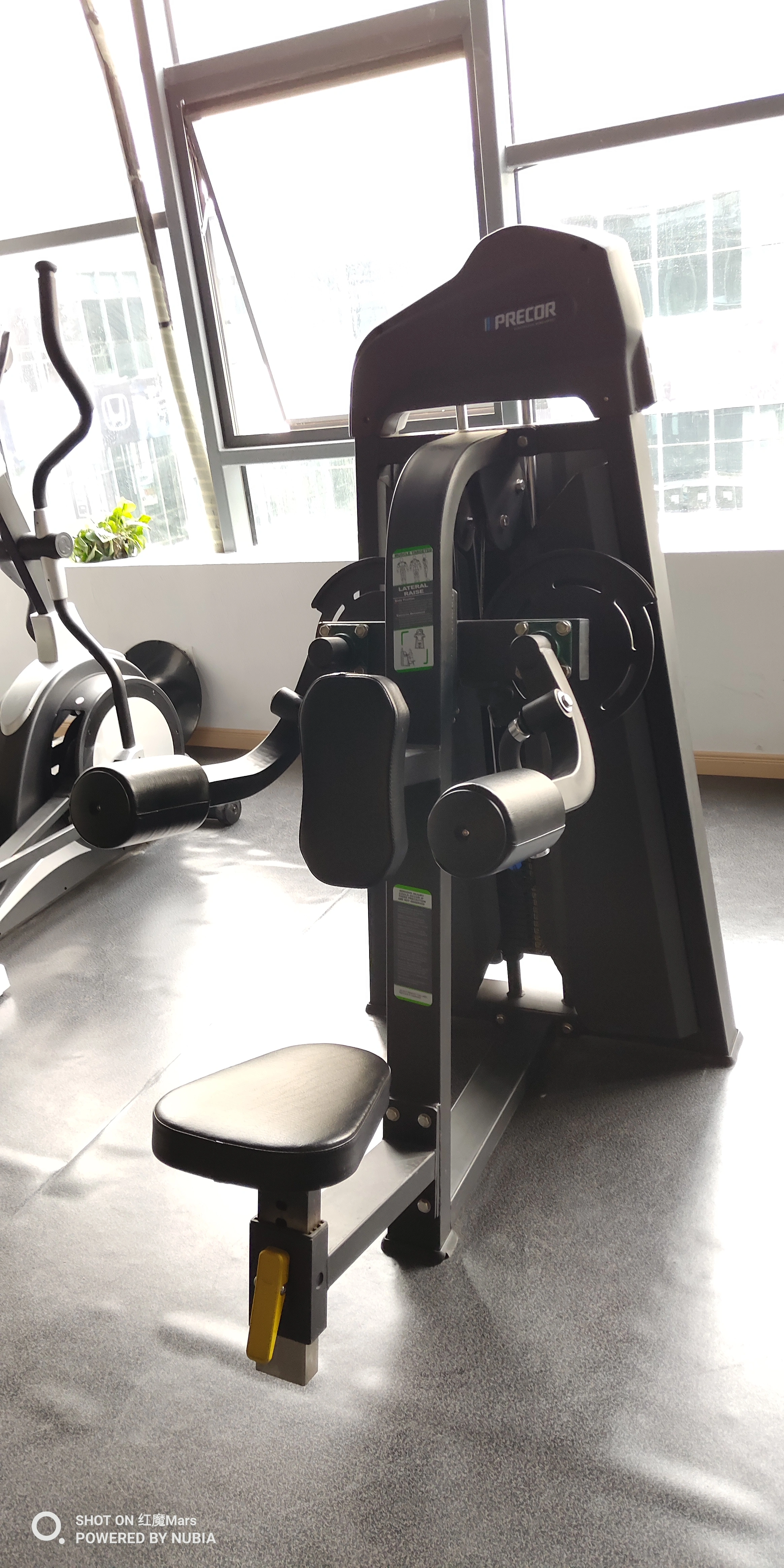 Manufacture Commercial Commercial Square Lateral Raise Club Gym Fitness Equipment Gym Exercise Machines — image 3