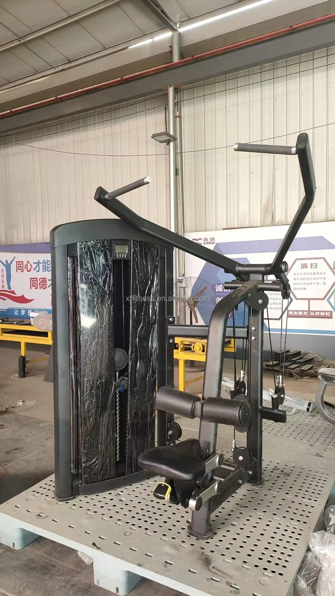Commercial Gym Equipment Gym Equipment Lat Pulldown Machine Machine for Cable Pulldown — image 4