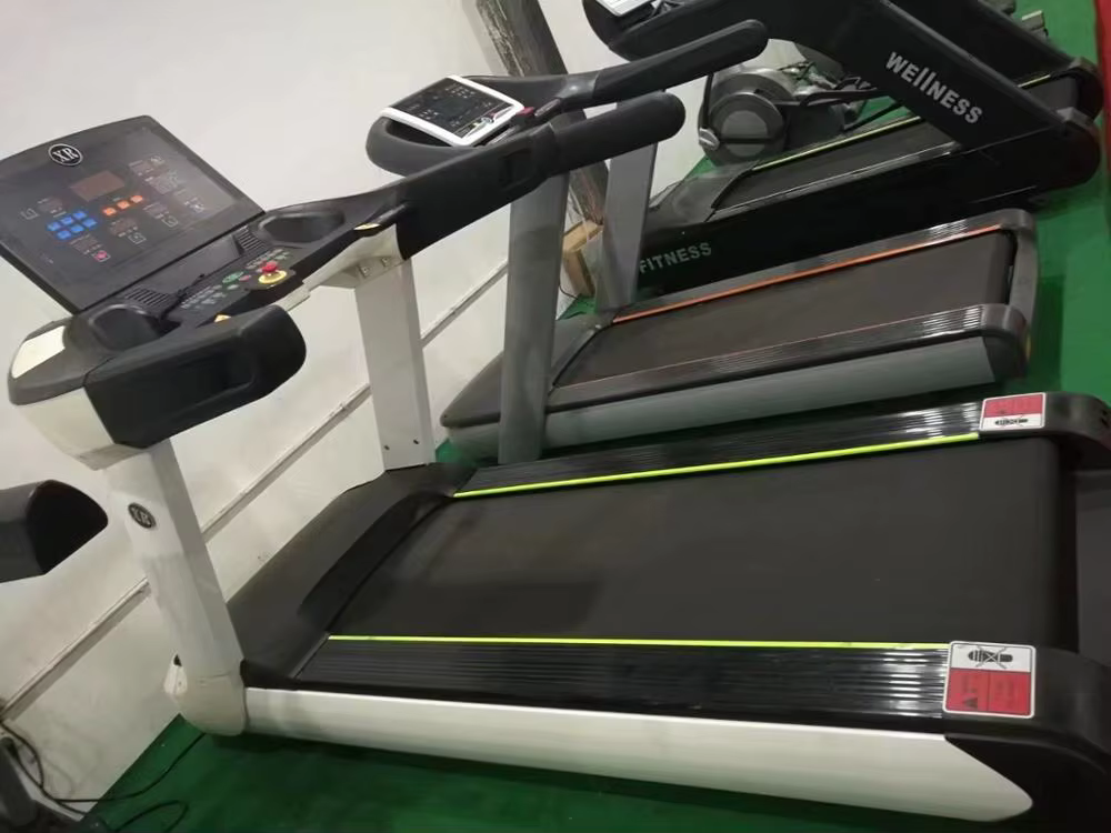Hot Sale Touch LCD Commercial Treadmill Electric Running Machine Gym Workout Exercise XR9500A — image 2