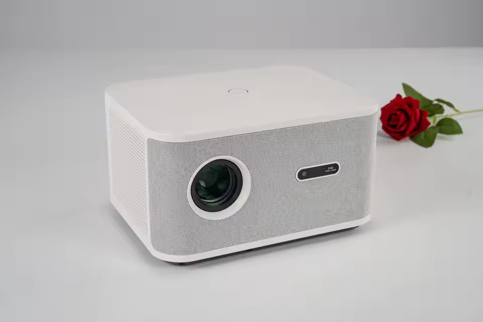 2025 BL06 4K Auto Focus Android Projector 1080p Business Education Pico Pocketable Built-in Speakers 1600 ANSI Lumens LED Lamp — image 5