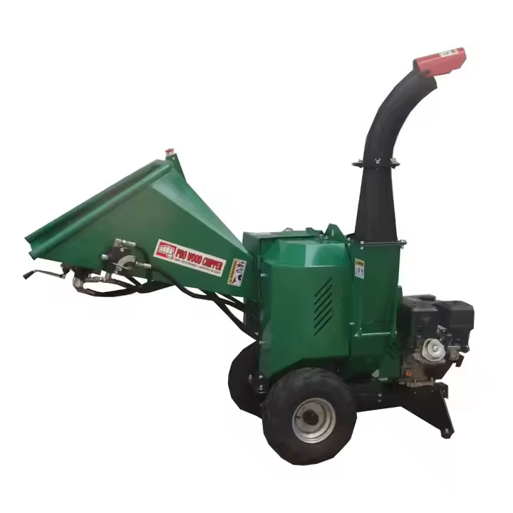 High-Performance Gasoline Wood Chipper with 360-Degree Swivel Discharge System — image 4
