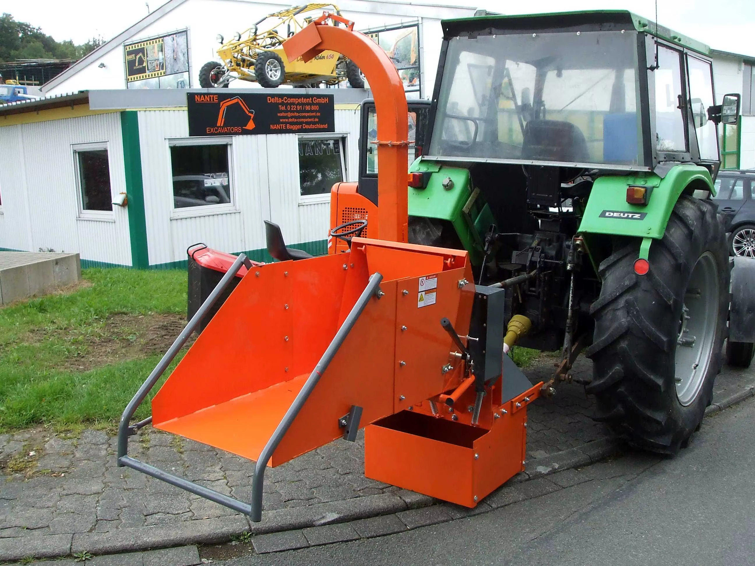 CE Certificate WC-8 Tree Cutter Wood Chipper Gasoline Log Shredder Machine for Sale — image 4