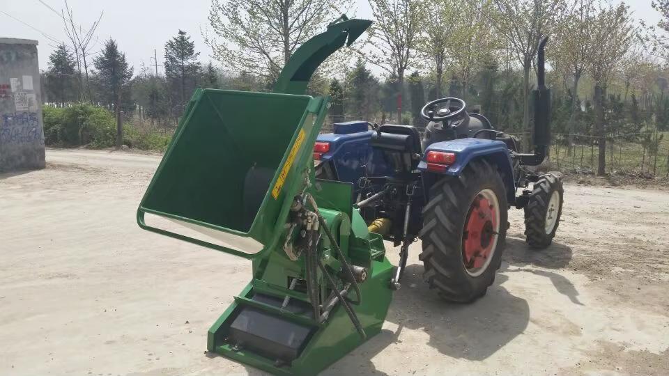High Quality Garden Tractor PTO Wood Chipper With Auto Hydraulic Feeding — image 2