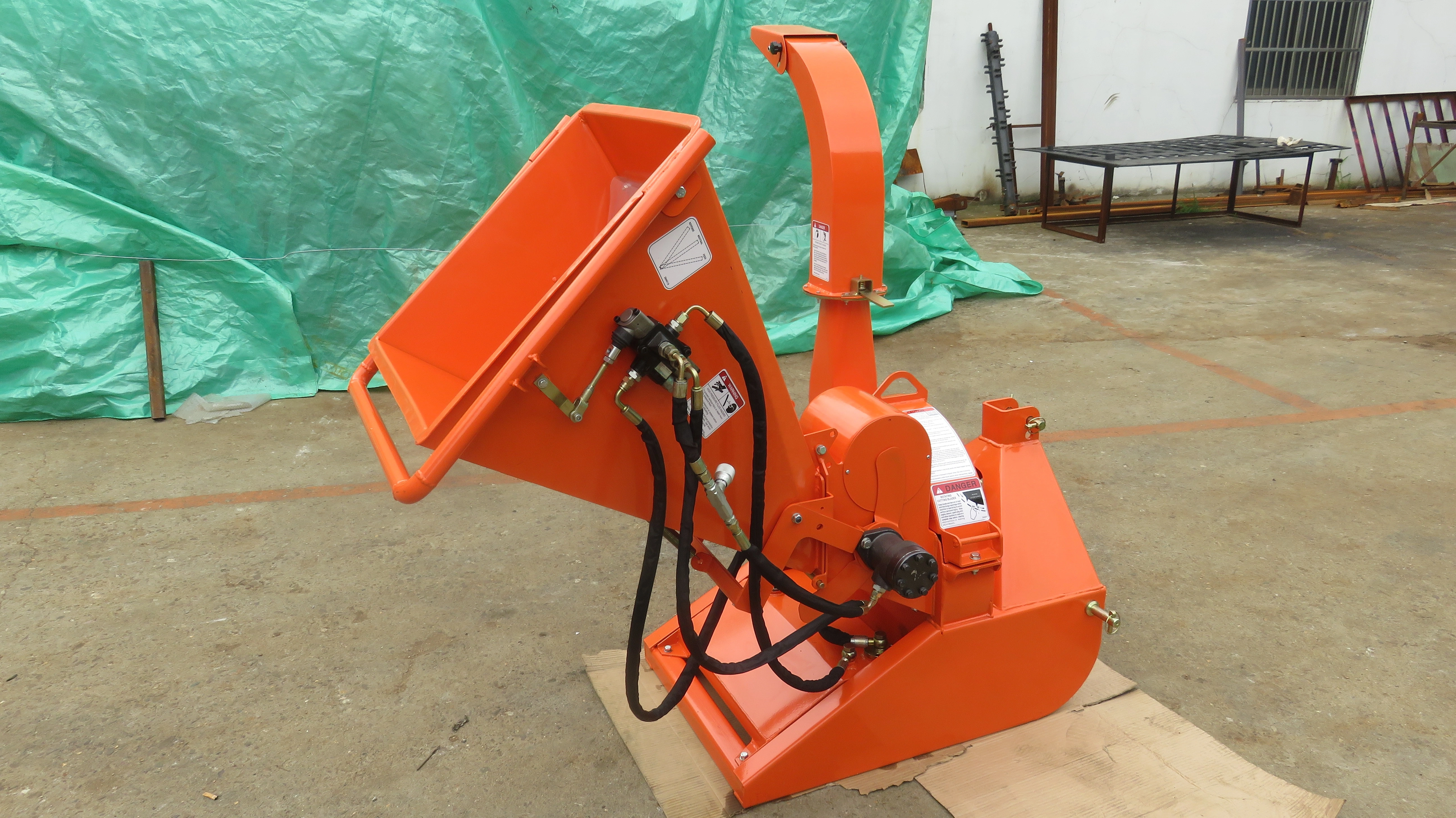 CE Certified BX42R Tractor PTO-Powered Forestry Machinery Wood Chipper Shredder — image 3