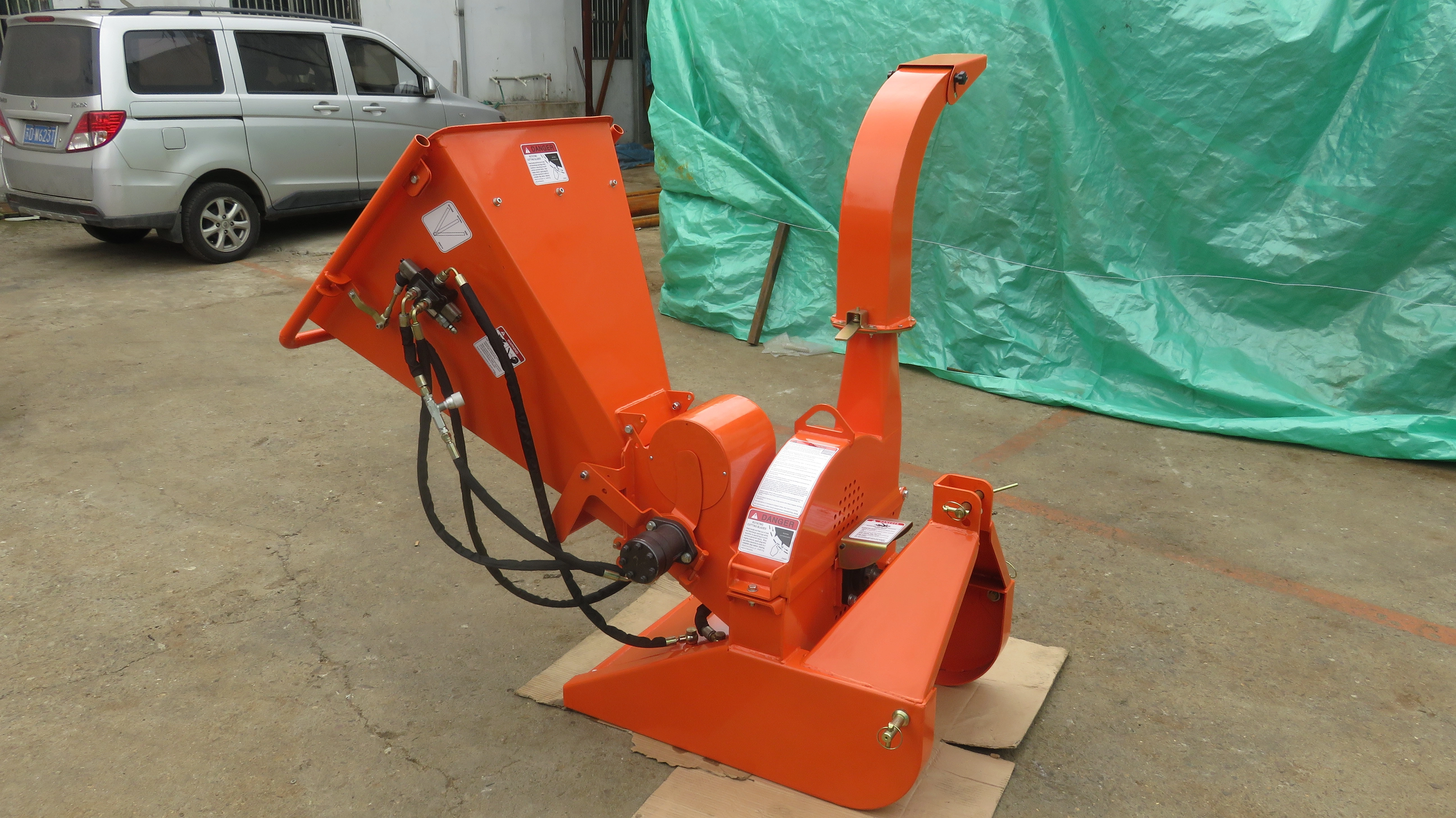 CE Certified BX42R Tractor PTO-Powered Forestry Machinery Wood Chipper Shredder — image 5