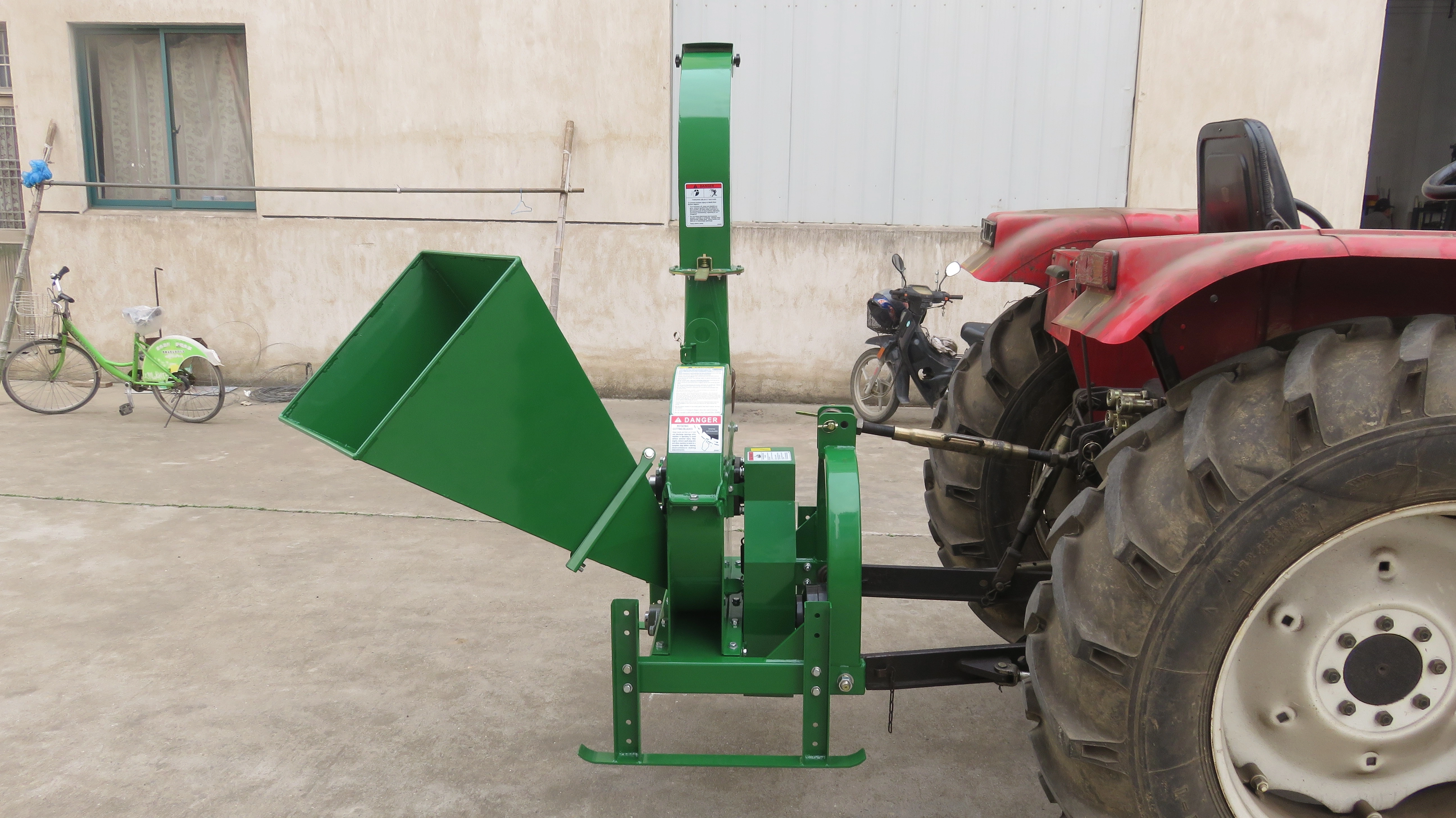 CE Certificated Tree Tractor Pto Wood Branch Chipper Shredder Wood Chipper Machine — image 6