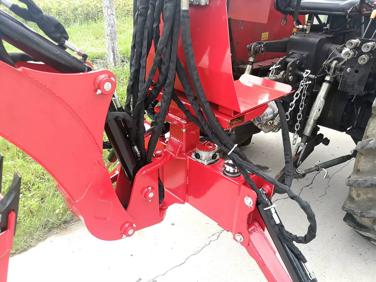 Professional Tractor Backhoe BH5600 with CE Certification for Agricultural Excavation — image 4