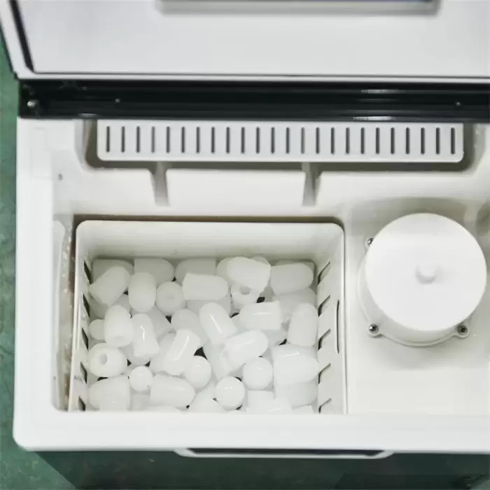 Portable Ice Machine Rapidly Self Clean Ice Maker With Crushed Ice 18pcs Per Cycle 7-10mins Snow Making Machine Push Button — image 6