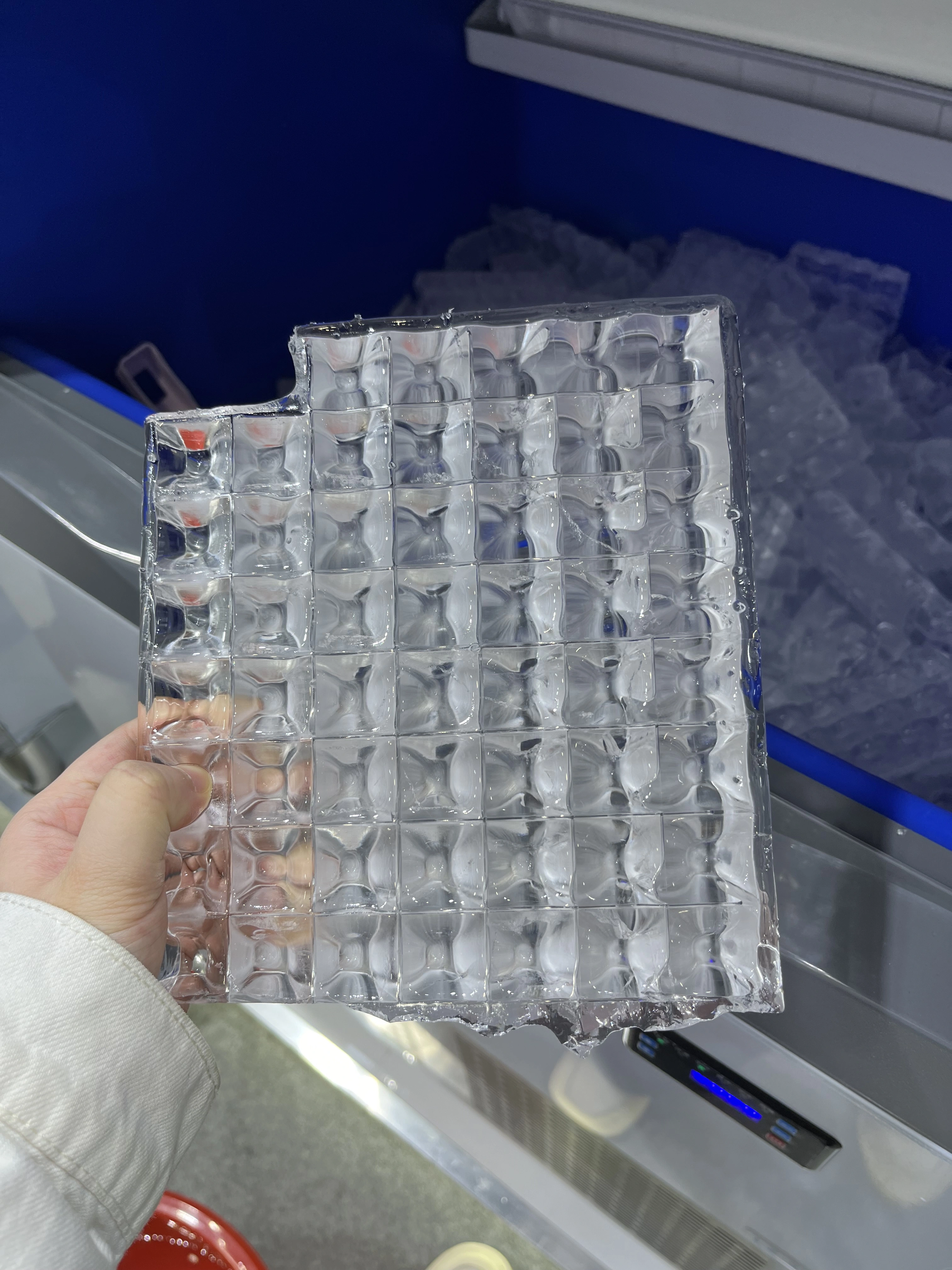 Cube Ice Maker LZ-400 — image 2