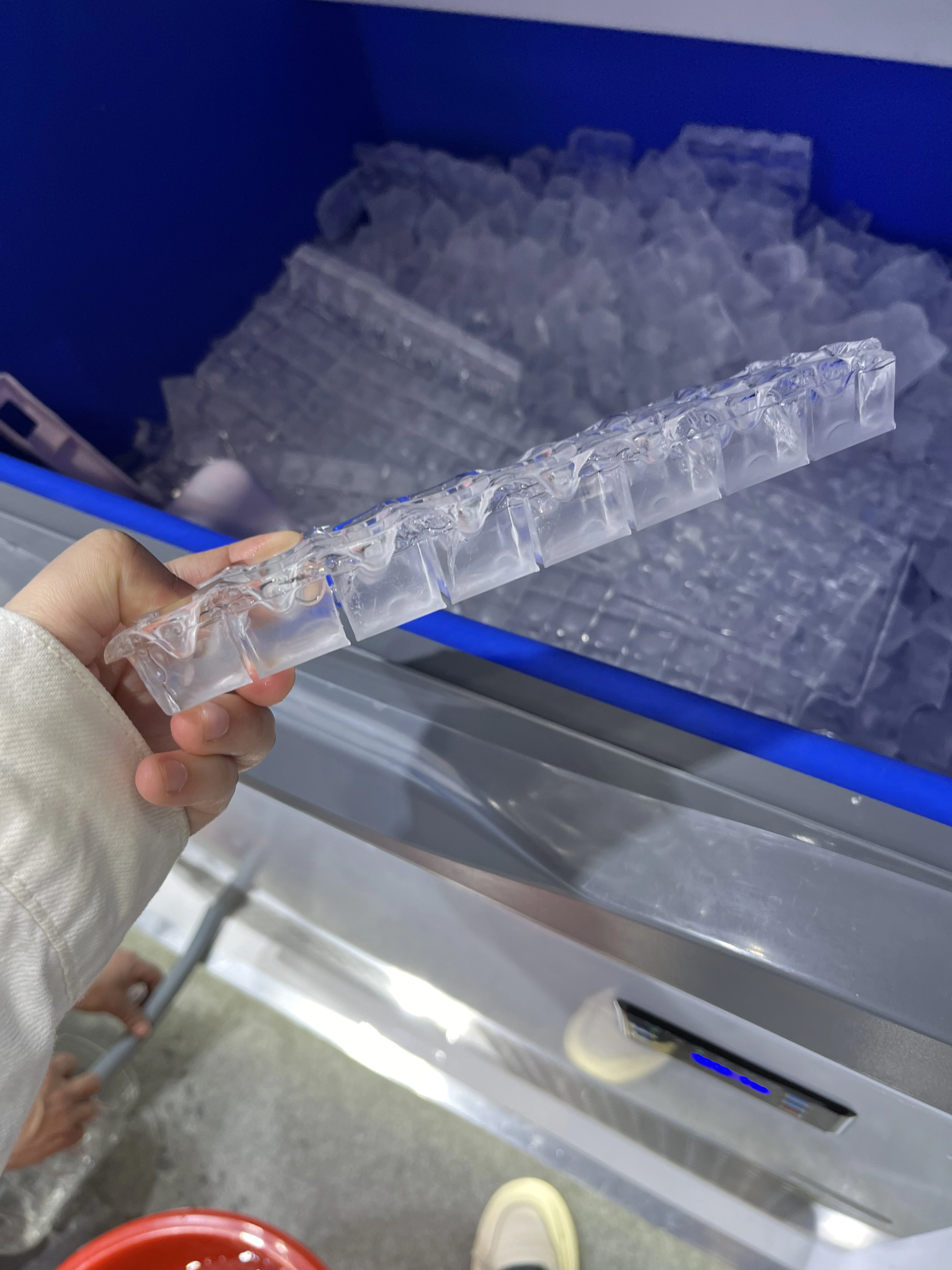 Cube Ice Maker LZ-400 — image 3