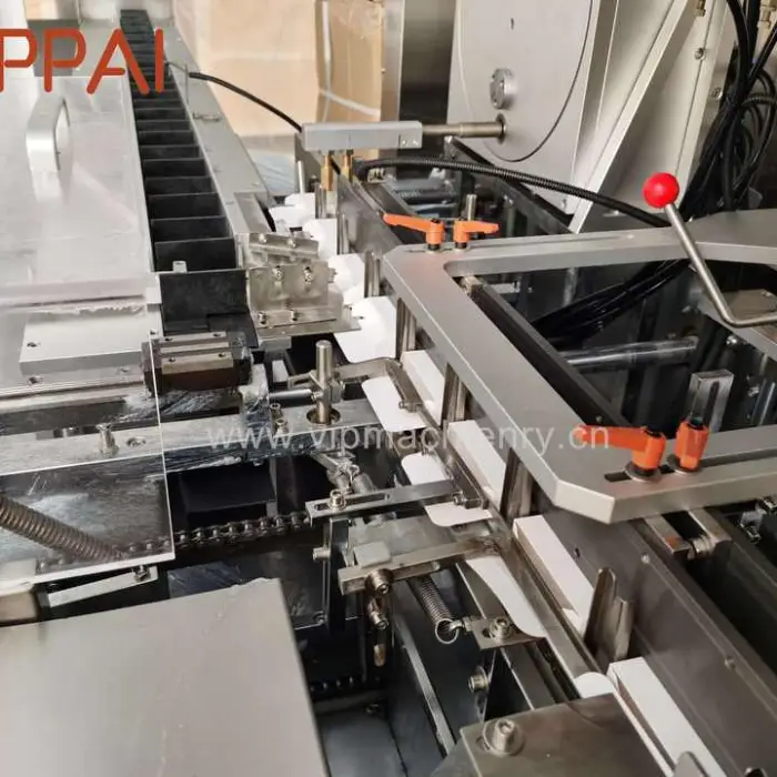 VIPPAI Full Automatic High Speed Horizontal One-Stop Sanitary Pad Carton Box Packing Machine — image 5