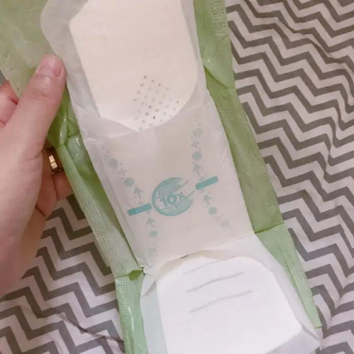 Full Automatic Napkin Sanitary Pad Disposable Medical Pads Making Machine for Ladies — image 4
