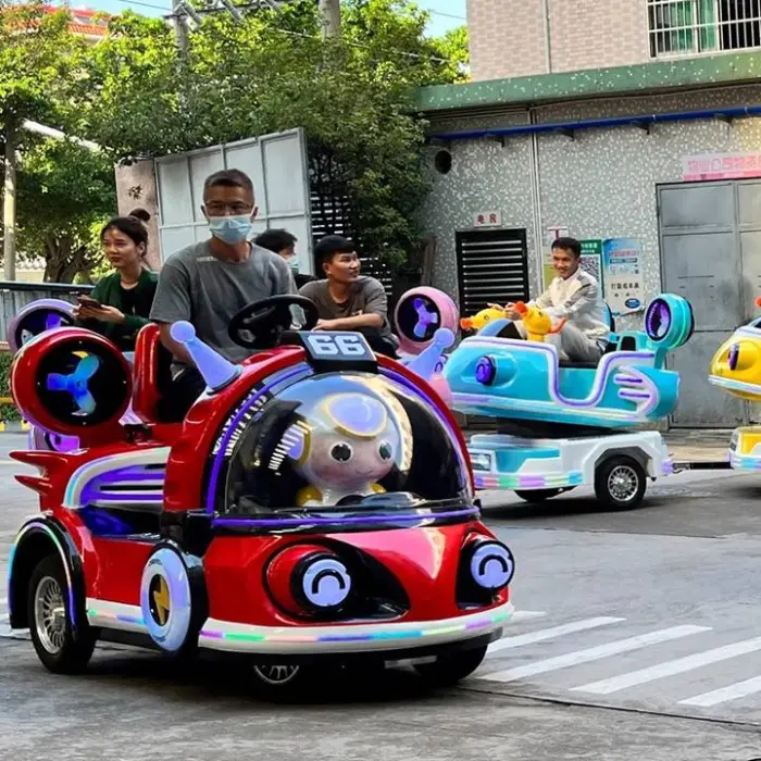Amusement Park Camera LCD Screen Children Train Rides Ocean Themes Train for Sale Electric Trackless Train — image 5