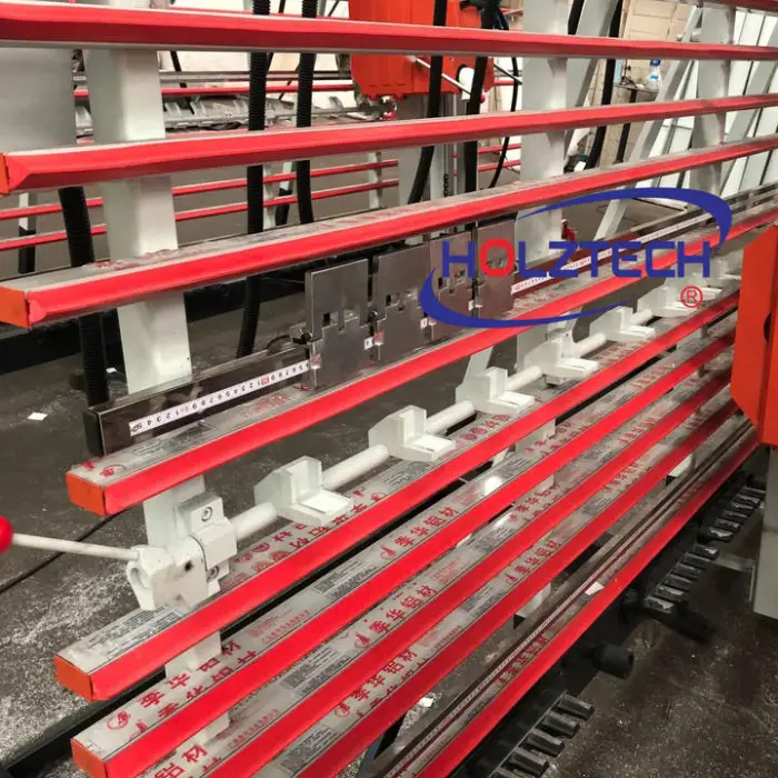 New Digital Vertical Panel Saw Cutting Machine 240V/380V Voltage for Woodworking Furniture Factory — image 6