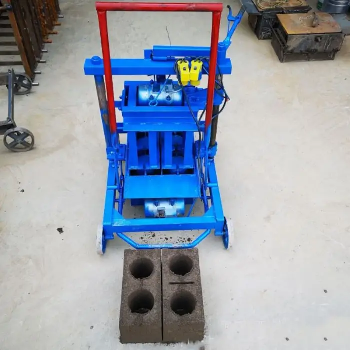 South Africa Solid and Hollow Brick Making Machine QMY2-45 Movable Mobile diesel Engine Egg Laying Concrete Block Machine — image 3