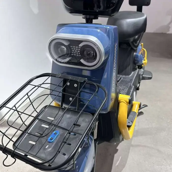 500W Brushless Two-Wheel Electric E-Bike 48V Leisure Bike with Disc Brake and Shock Absorption for Adults — image 6