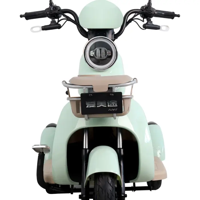 Wholesale 48v High Quality Adults Battery Powered Electric Tricycles 3 Wheel Trike for Sale — image 4