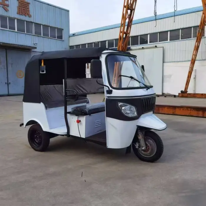 2024 New Arrival 5-Seat Passenger Tricycle Taxi Tuk Tuk Bajaj Adult Tricycle 3 Wheel Ev Rickshaw — image 6