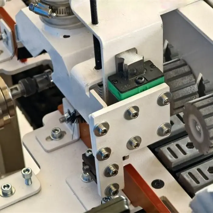 Automatic Auto Woodworking Wood PVC End Cutting Trimmer Scraper Polisher Edge Banding Bander Edgebander Edging Machine — image 4