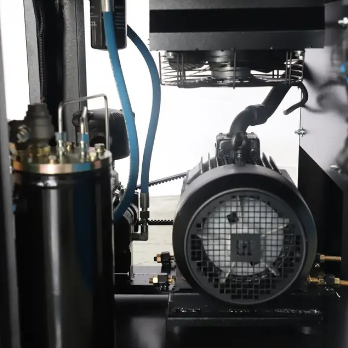 5.5KM Fix Speed Belt Driven 7Bar 8Bar 10Bar Screw Air Compressor for Industrial Use — image 5