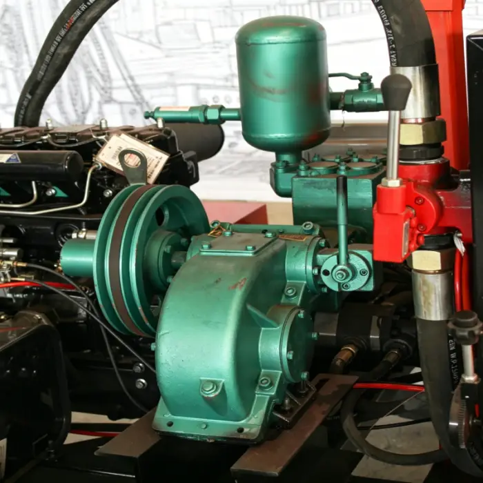 High Efficiency 280M Hydraulic Portable Diesel Powered Mining Construction Water Well Drilling Rig — image 5