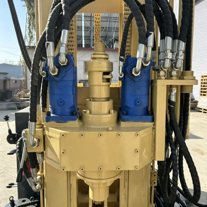 300m Rubber Track Borehole Drilling Rig, 77.3KW Diesel Hydraulic, Lightweight and Easy Operation for Various Ground Conditions — image 4