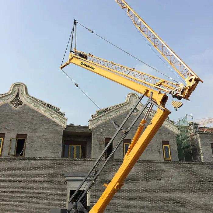 China New TCK-40 4 Ton Electric Self Erect Travelling Tower Crane Price for Sale — image 3