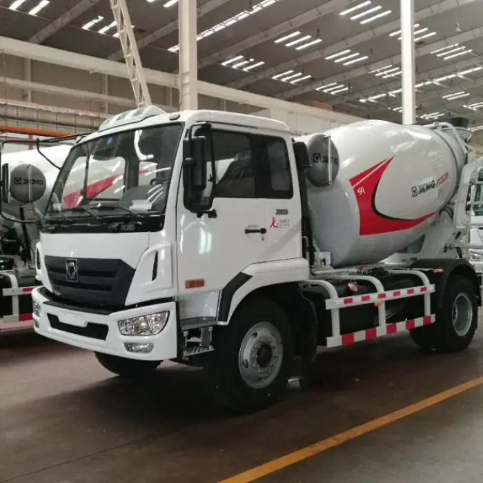 Concrete Truck Mixer G04K 4m3 Agitating Volume — image 3
