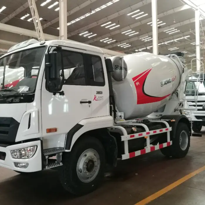 Concrete Truck Mixer G04K 4m3 Agitating Volume — image 6