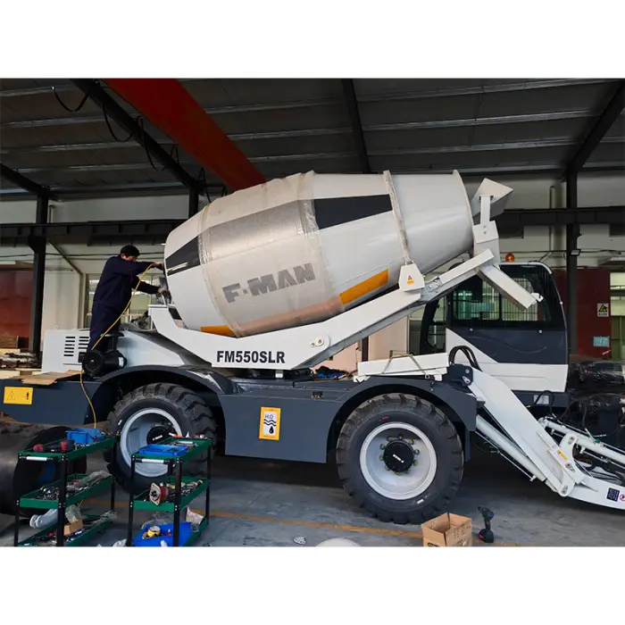 FMAN 5.5m3 FM550SLR Self Loading Concrete Mixer Truck for Sale — image 2