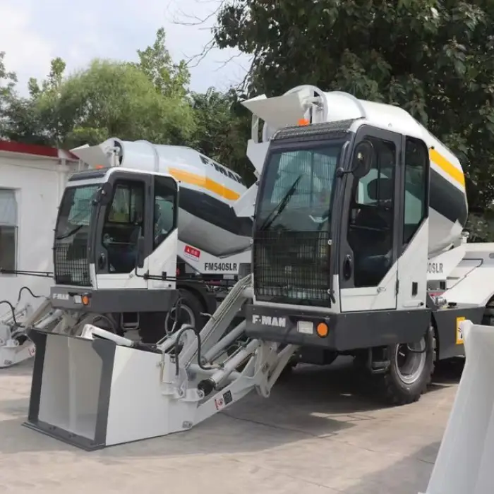 High Performance FMAN 4 Cubic FM540SLR Self Loading Concrete Mixer Truck for Sale — image 3