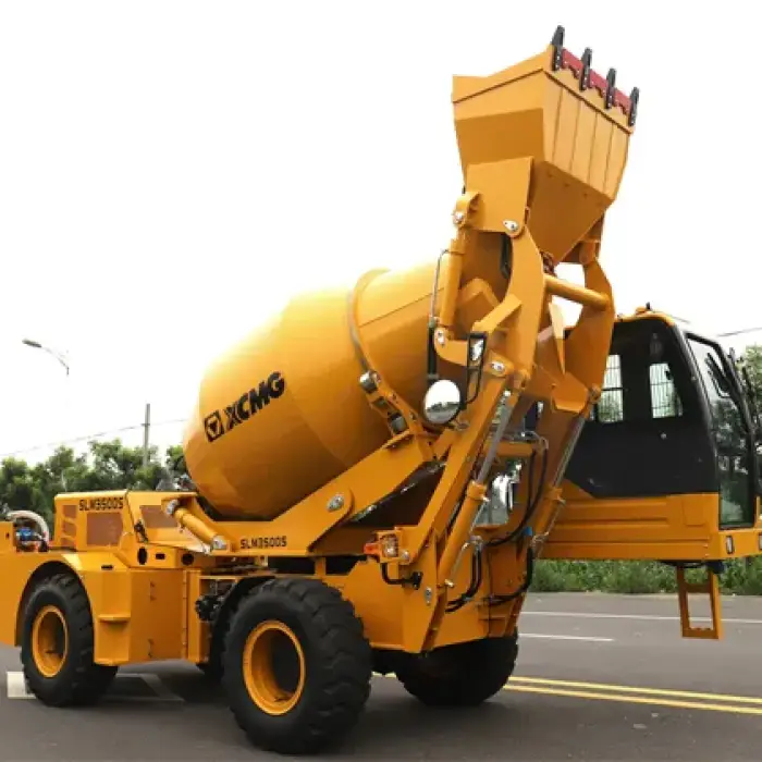 XCM-G SLM3500S 3.5 Cubic Self-Loading Concrete Mixer Machine with Core Engine Component — image 3