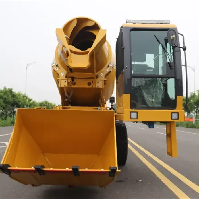 XCM-G SLM3500S 3.5 Cubic Self-Loading Concrete Mixer Machine with Core Engine Component — image 4
