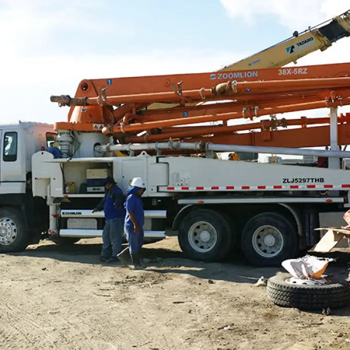 Zoomlion Truck Mounted Pump 38X-5RZ 38m Maximum Vertical Reach — image 6
