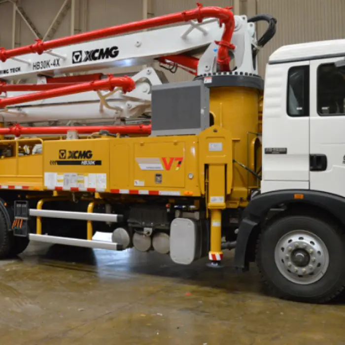 Truck-Mounted Concrete Boom Pump XCM-G HB30K 30m with Diesel Motor — image 3