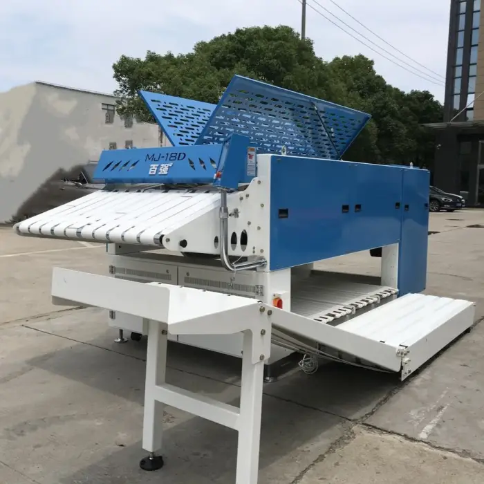 High Efficiency Industrial Towel Folding Machine Automatic Laundry Towel Folder for Hotel Laundry — image 4