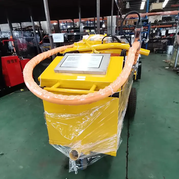 100L Hot Melt Concrete Road Crack Asphalt Joint Sealing Machine — image 7