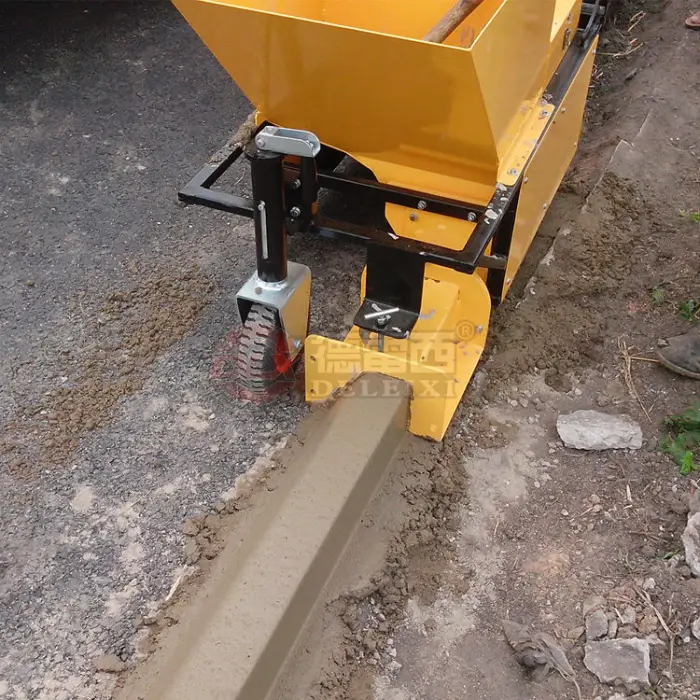 Road Curb Forming Machine Concrete Curbing & Gutter Machine Walk-behind Type 5.5HP Engine 160kg Heavy Duty — image 7