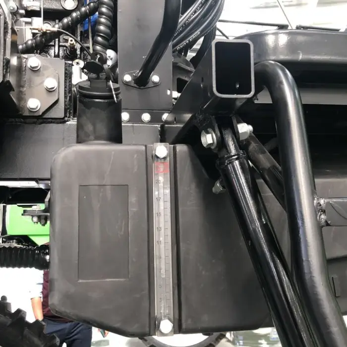 Four Wheel Agricultural Sprayer for Farm and Orchard Use for Efficient Crop Spraying — image 4