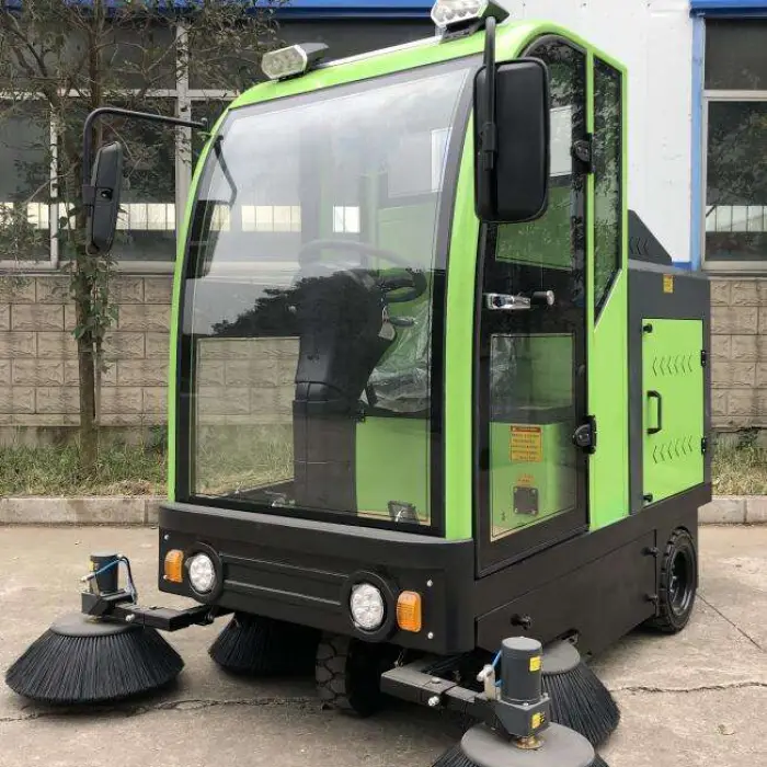China Made Large Manually Driven Sweeper Multifunctional Electric Road Sweeper Equipped with Brush Head and High Pressure Hose — image 7