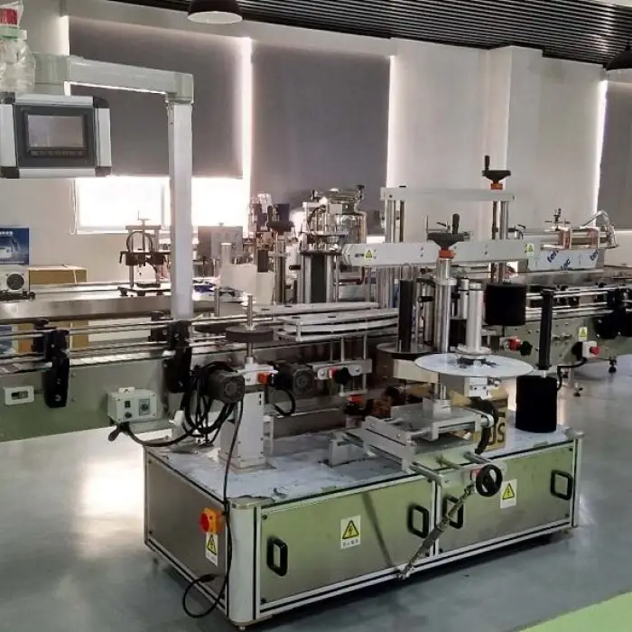 LIENM High Precision Dual Side Round Bottle Labeling Machinery Cosmetic Applicator Printer Bottle Labeling Machine — image 4