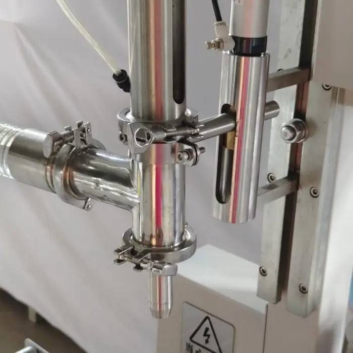 Hot Sale Semi Automatic Weighing Oil Machine Bottle Weigh Filler Machine Weighing Machine for Perfume — image 6