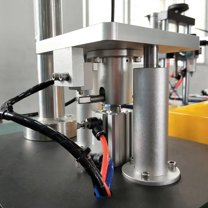 Customized High Pressure Stainless Steel Perfume Crimper Semi-automatic Fragrance Bottle Sealing Machine for Scent Oil — image 5