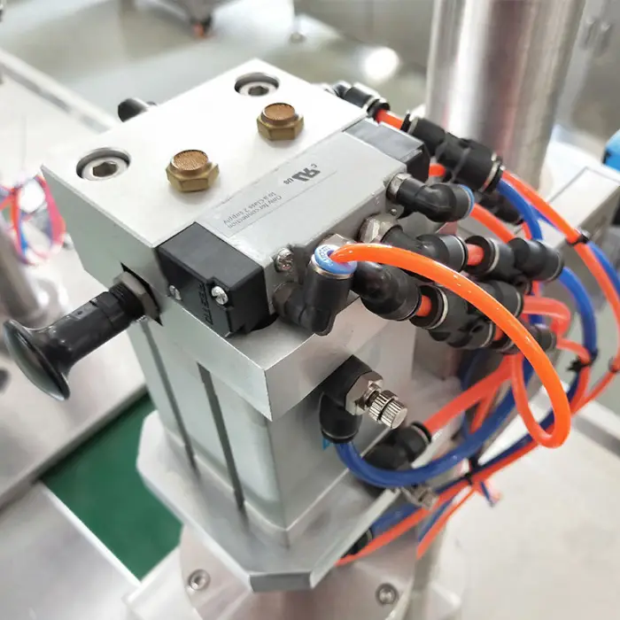 Factory Customized Aluminium Perfume Pump Sprayer Bottle Caps Crimping Pressing Capping Machine — image 4