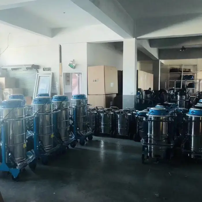 2200W Electric Industrial 380V Stainless Steel Large Professional Vacuum Cleaner Dust Metal Chips 100L Workshop Warehouse — image 5