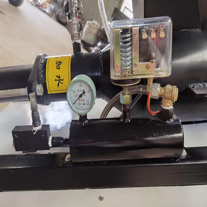 Fully Automatic Gypsum Spraying Machine — image 7